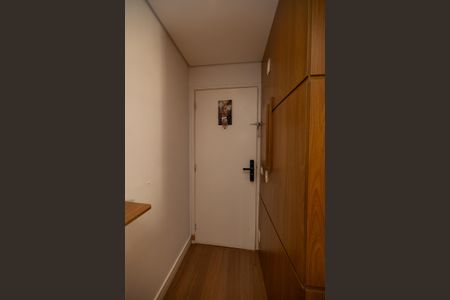 Apartamento à venda com 81m², 2 quartos e 2 vagasPorta de entrada