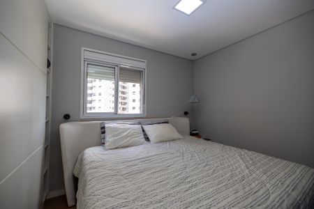 Apartamento à venda com 81m², 2 quartos e 2 vagasSuite master