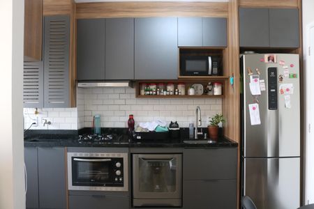 Apartamento à venda com 37m², 2 quartos e sem vagaCozinha e Área de Serviço