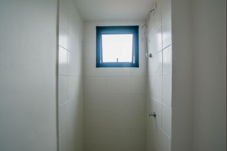 Apartamento para alugar com 45m², 2 quartos e 1 vaga Apartamento para alugar com 45m², 2 quartos e 1 vagaBanheiro