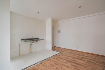 Sala de apartamento para alugar com 2 quartos, 45m² em Vila Aquilino, Santo André