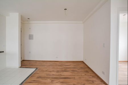 Sala de apartamento para alugar com 2 quartos, 45m² em Vila Aquilino, Santo André