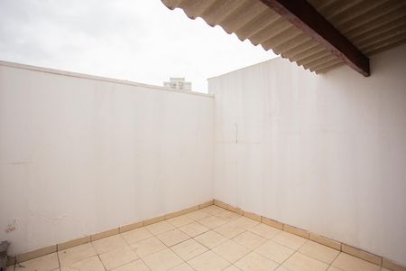 Casa à venda com 80m², 2 quartos e 1 vagaQUINTAL E ÁREA DE SERVIÇO
