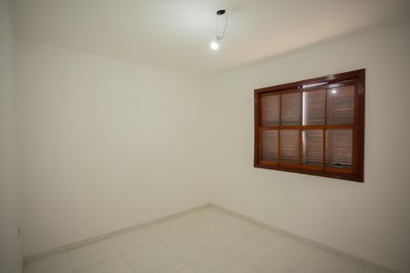 QUARTO 2 de casa à venda com 2 quartos, 80m² em Lauzane Paulista, São Paulo