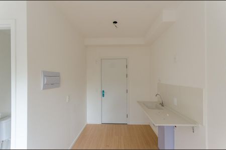 Cozinha de kitnet/studio para alugar com 2 quartos, 18m² em Jardim Jaragua (sao Domingos), São Paulo