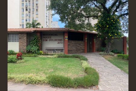 Apartamento à venda com 81m², 3 quartos e sem vaga Apartamento à venda com 81m², 3 quartos e sem vagaFachada