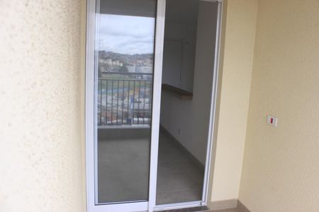 Apartamento para alugar com 52m², 2 quartos e 1 vagaVaranda