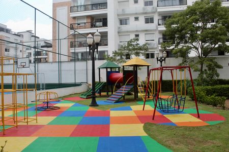 Apartamento para alugar com 87m², 2 quartos e 1 vagaÁrea comum - Playground