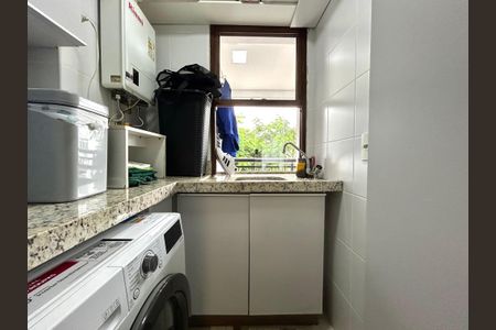 Apartamento para alugar com 87m², 2 quartos e 1 vagaÁrea de Serviço