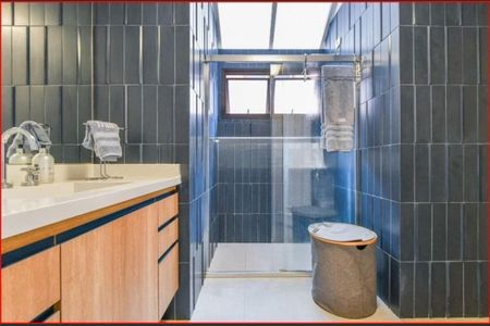 Casa à venda com 424m², 4 quartos e 4 vagas Casa à venda com 424m², 4 quartos e 4 vagasFoto 13