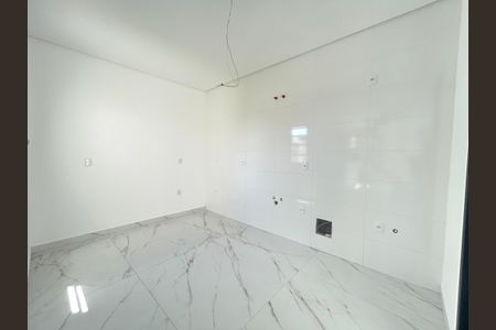 Casa para alugar com 132m², 2 quartos e 4 vagasCozinha 