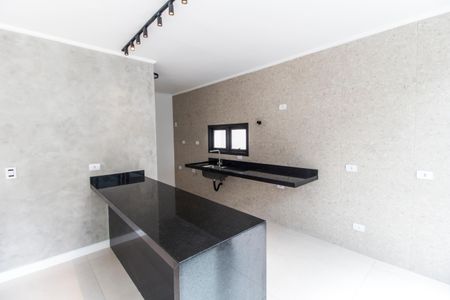 Casa de condomínio à venda com 360m², 5 quartos e 6 vagas Casa de condomínio à venda com 360m², 5 quartos e 6 vagasCozinha