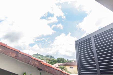 Casa de condomínio à venda com 360m², 5 quartos e 6 vagas Casa de condomínio à venda com 360m², 5 quartos e 6 vagasVista do Quarto 1