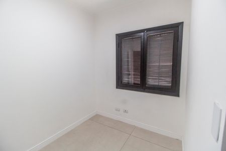 Casa de condomínio à venda com 360m², 5 quartos e 6 vagas Casa de condomínio à venda com 360m², 5 quartos e 6 vagasSuíte 3