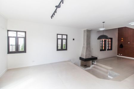 Sala de casa de condomínio à venda com 5 quartos, 360m² em Alphaville, Santana de Parnaíba