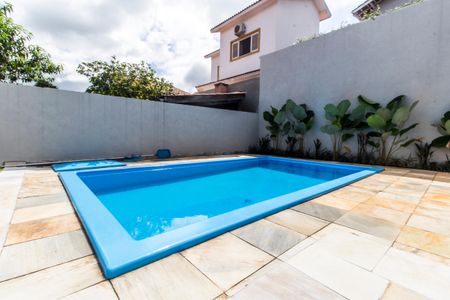 Casa de condomínio à venda com 360m², 5 quartos e 6 vagas Casa de condomínio à venda com 360m², 5 quartos e 6 vagasÁrea comum