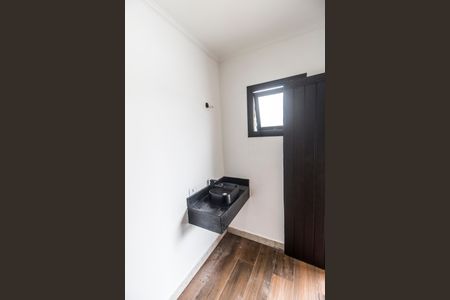 Casa de condomínio à venda com 360m², 5 quartos e 6 vagas Casa de condomínio à venda com 360m², 5 quartos e 6 vagasÁrea comum