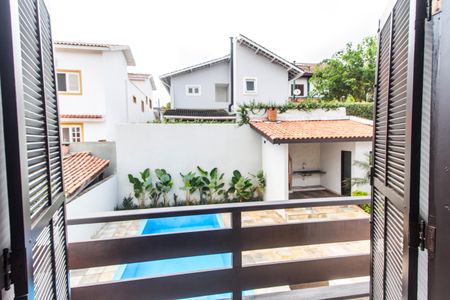 Casa de condomínio à venda com 360m², 5 quartos e 6 vagas Casa de condomínio à venda com 360m², 5 quartos e 6 vagasVaranda Quarto 1