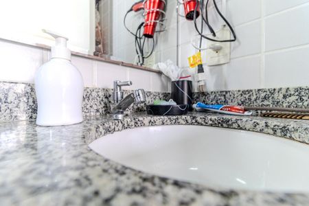 Banheiro de kitnet/studio à venda com 1 quarto, 29m² em Vila Buarque, São Paulo