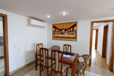 Sala de apartamento à venda com 3 quartos, 134m² em Menino Deus, Porto Alegre