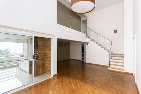 Apartamento para alugar com 147m², 3 quartos e 2 vagas Apartamento para alugar com 147m², 3 quartos e 2 vagasSala