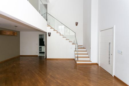 Apartamento para alugar com 147m², 3 quartos e 2 vagas Apartamento para alugar com 147m², 3 quartos e 2 vagasSala