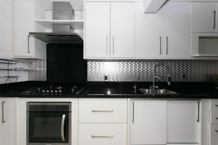 Apartamento para alugar com 147m², 3 quartos e 2 vagas Apartamento para alugar com 147m², 3 quartos e 2 vagasCozinha