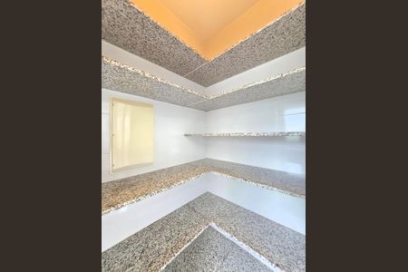 Apartamento à venda com 213m², 4 quartos e 4 vagasDespensa 