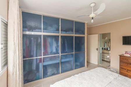 Casa para alugar com 180m², 2 quartos e 2 vagasSuite 