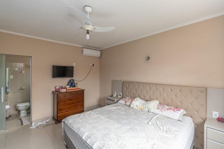 Casa para alugar com 180m², 2 quartos e 2 vagasSuite 