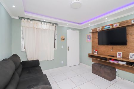 Sala de apartamento para alugar com 2 quartos, 45m² em Guaianases, São Paulo