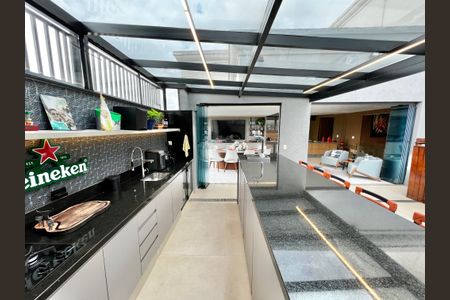 Apartamento à venda com 246m², 3 quartos e 5 vagasVaranda gourmet