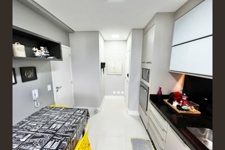 Apartamento à venda com 246m², 3 quartos e 5 vagasCozinha