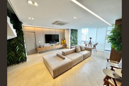 Apartamento à venda com 246m², 3 quartos e 5 vagasSala