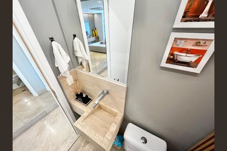 Apartamento à venda com 246m², 3 quartos e 5 vagasLavabo