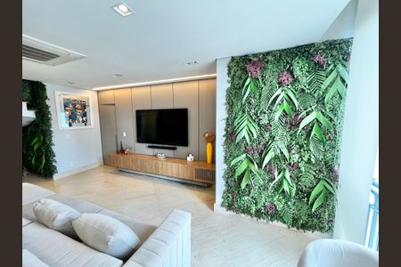 Apartamento à venda com 246m², 3 quartos e 5 vagasSala