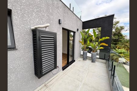 Casa de condomínio para alugar com 400m², 4 quartos e 8 vagas