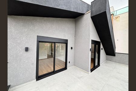 Casa de condomínio para alugar com 400m², 4 quartos e 8 vagas