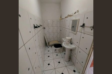 Banheiro de casa para alugar com 3 quartos, 250m² em Parque Fernanda, Embu das Artes