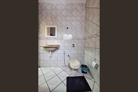 Apartamento à venda com 85m², 2 quartos e sem vaga Apartamento à venda com 85m², 2 quartos e sem vagaBanheiro 1