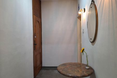Hall de apartamento à venda com 2 quartos, 85m² em Centro, Niterói
