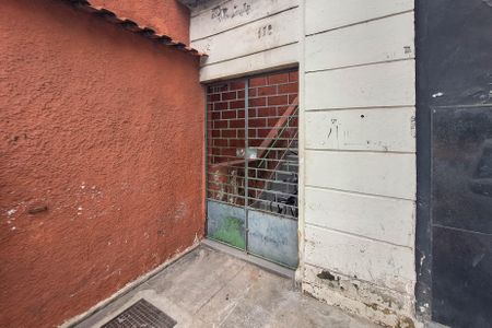 Apartamento à venda com 85m², 2 quartos e sem vaga Apartamento à venda com 85m², 2 quartos e sem vagaFachada