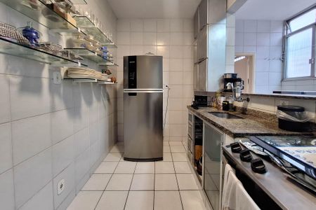 Apartamento à venda com 85m², 2 quartos e sem vaga Apartamento à venda com 85m², 2 quartos e sem vagaCozinha