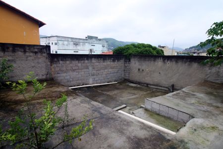 Casa para alugar com 324m², 6 quartos e sem vagaQuintal