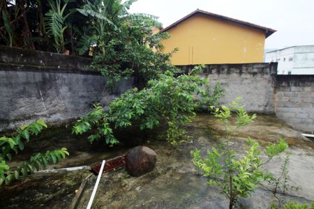 Casa para alugar com 324m², 6 quartos e sem vagaQuintal