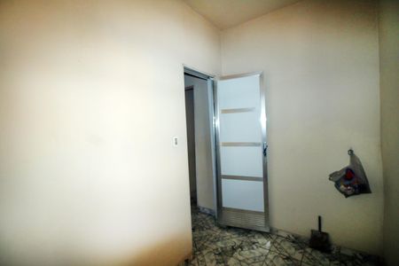 Casa para alugar com 324m², 6 quartos e sem vagaQuarto 3