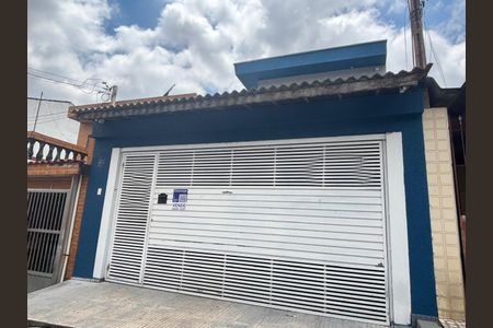 Casa à venda com 160m², 3 quartos e 2 vagasFachada 