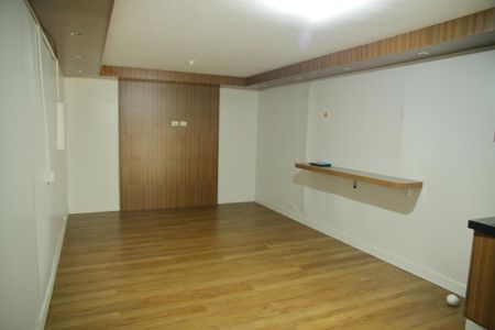 Casa à venda com 160m², 3 quartos e 2 vagasÁrea de convivência 