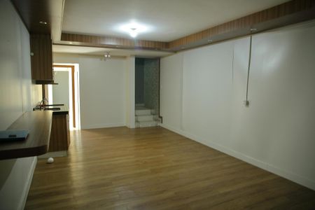 Casa à venda com 160m², 3 quartos e 2 vagasÁrea de convivência 