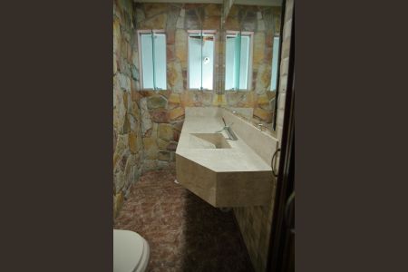 Casa à venda com 160m², 3 quartos e 2 vagasLavabo da Sala 